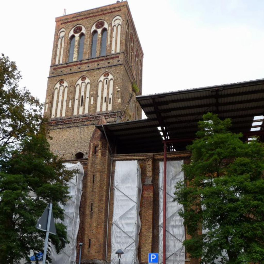 Wiederaufbau der Nikolaikirche Anklam September 2009