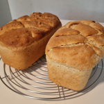 Jednoduchý základní recept na chleba s mlékem