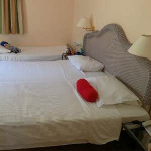 Hotelové pokoje – Grecotel Royal Park Marmari (dovolená 2018)