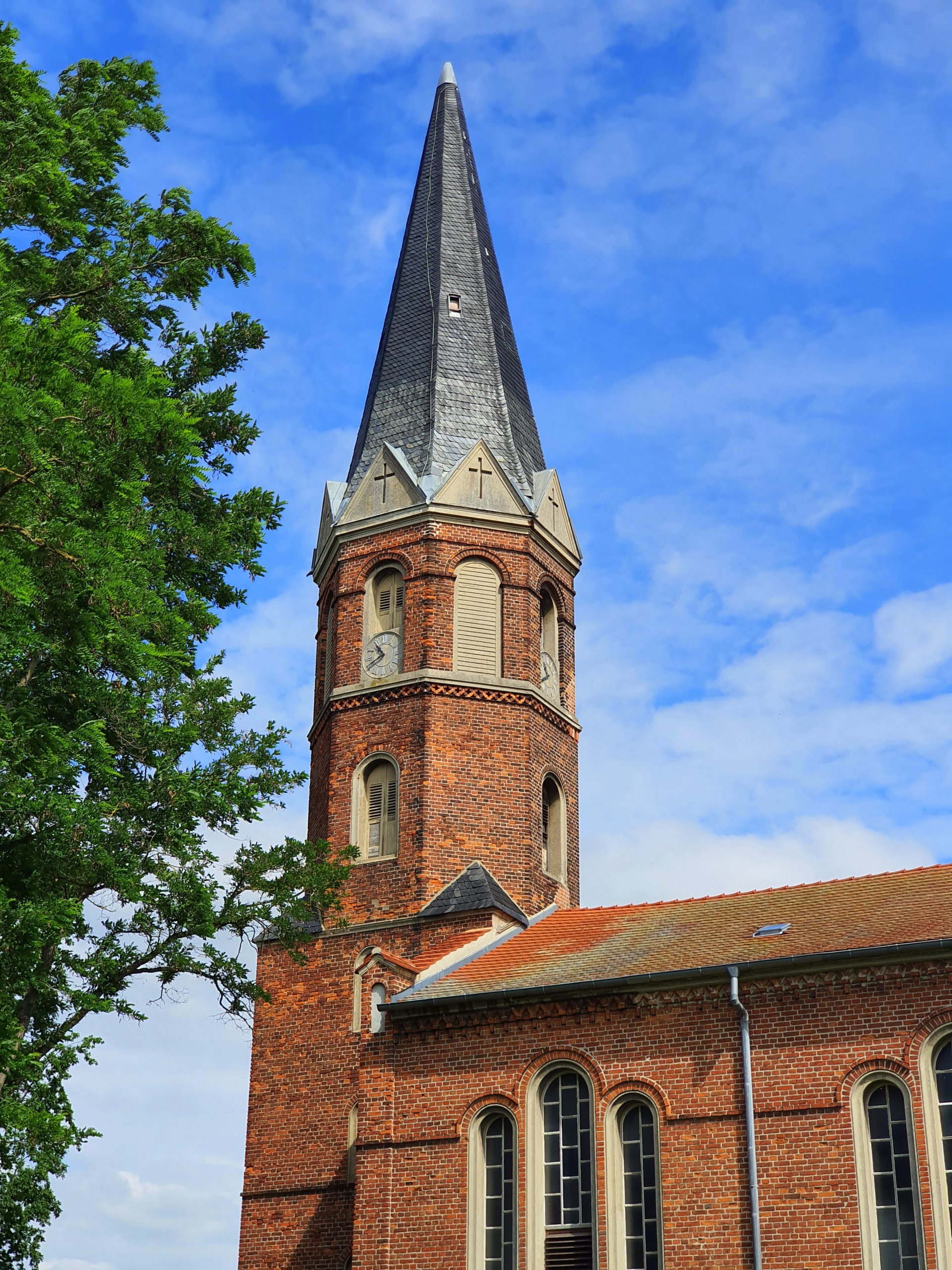 Dorfkirche Bredow Juli 2020