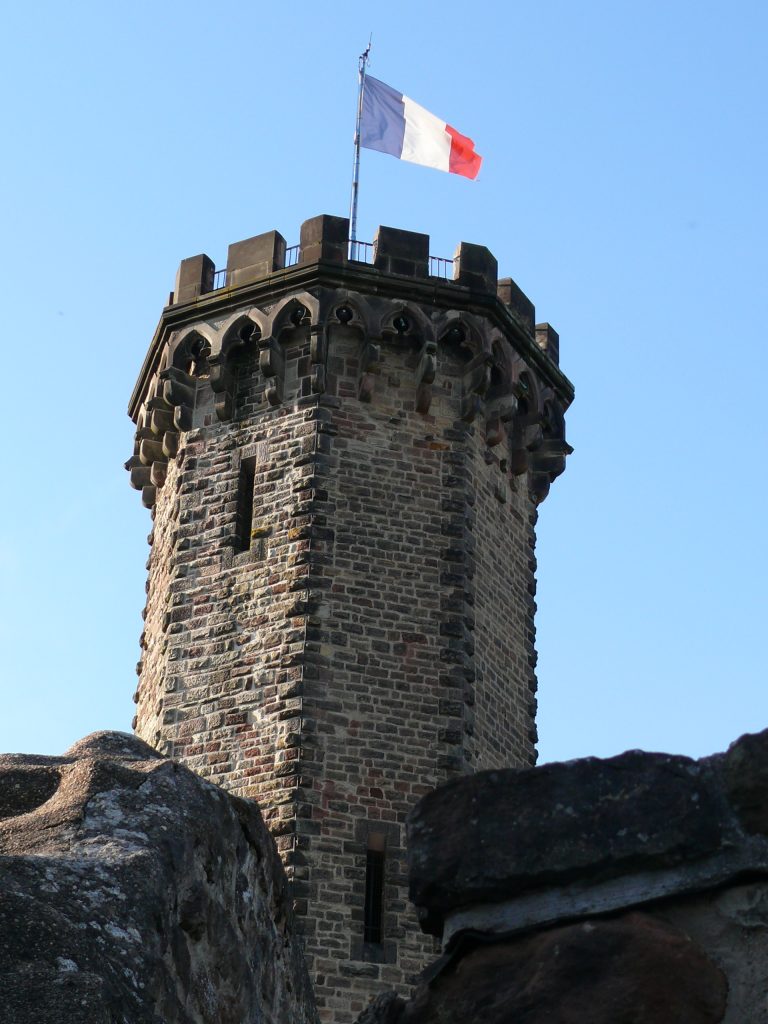 Burg Schlossberg Turm Saar-Eck II