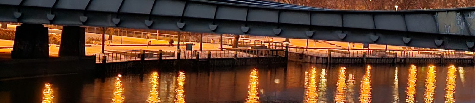 Dischingerbrücke am Abend (Januar 2024)