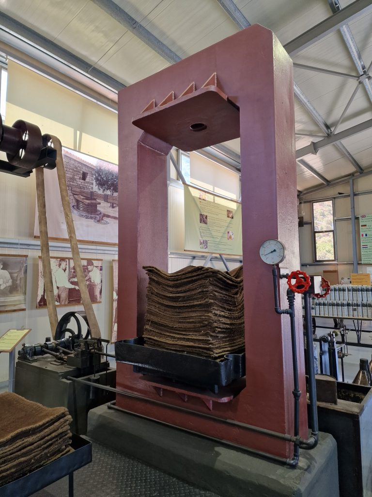 Omalia Olive Press (Innenbereich IV) auf Kreta