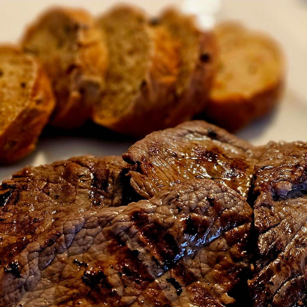 Grillmaster Gala: Nuair a chanann an steak agus an rósé ag damhsa!
