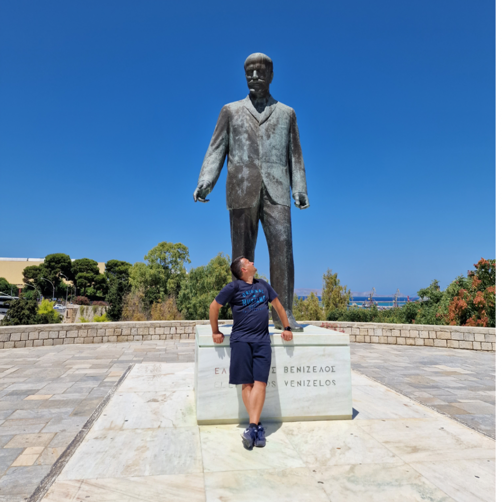 Encounter with history: In front of the statue of Eleftherios Venizelos on Crete